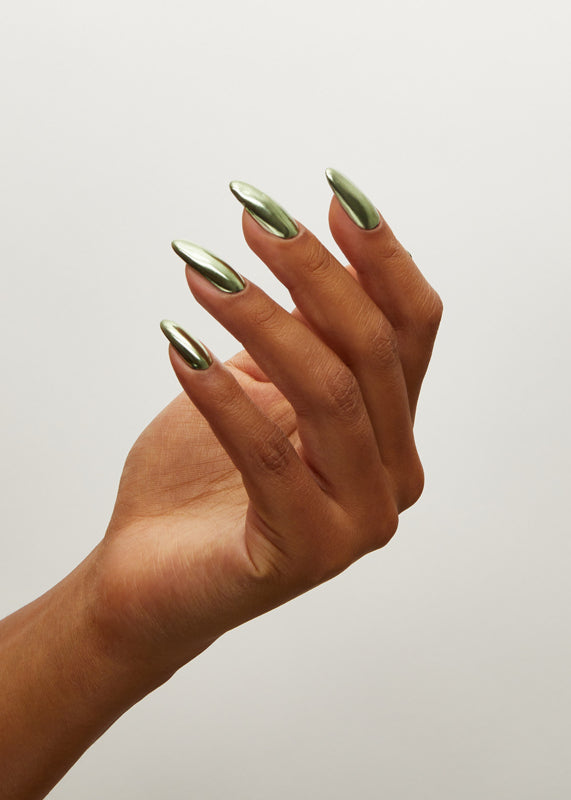The GelBottle Sage Chrome-Pigment
